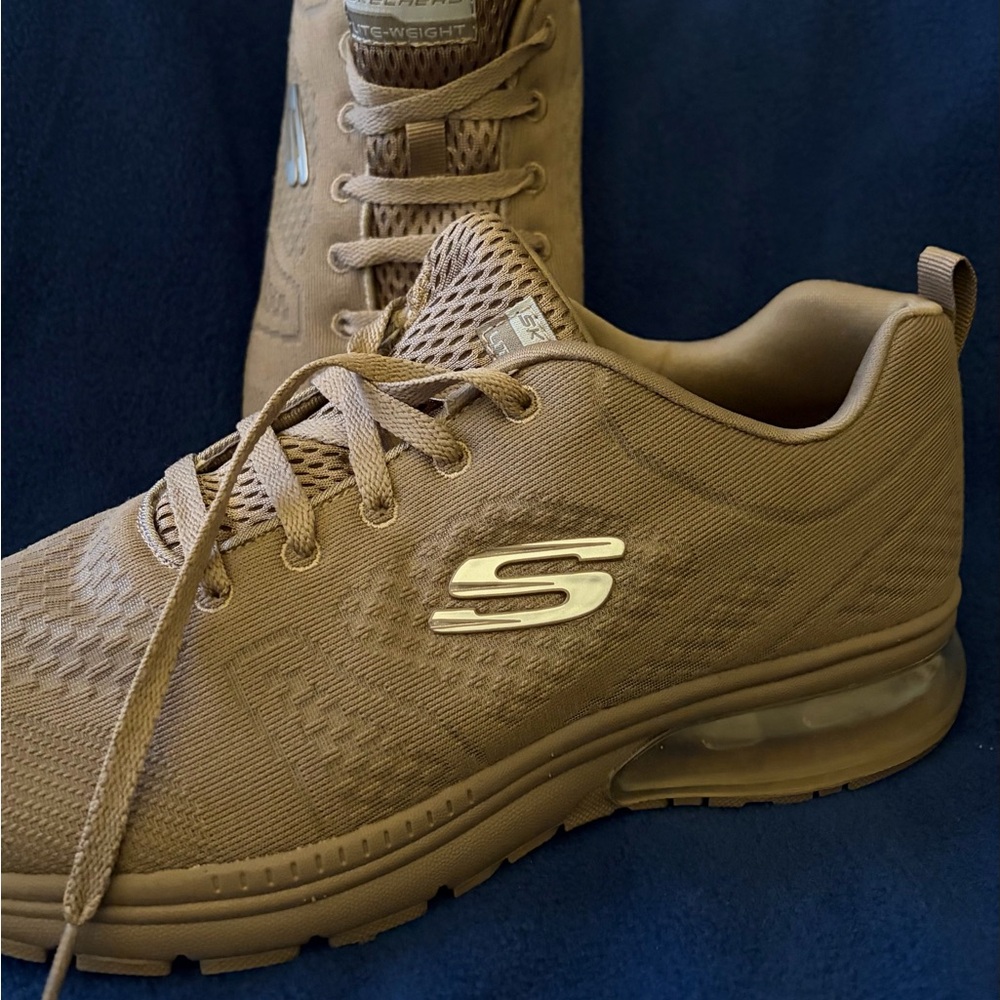 Skechers Tan Comfort Sneakers
